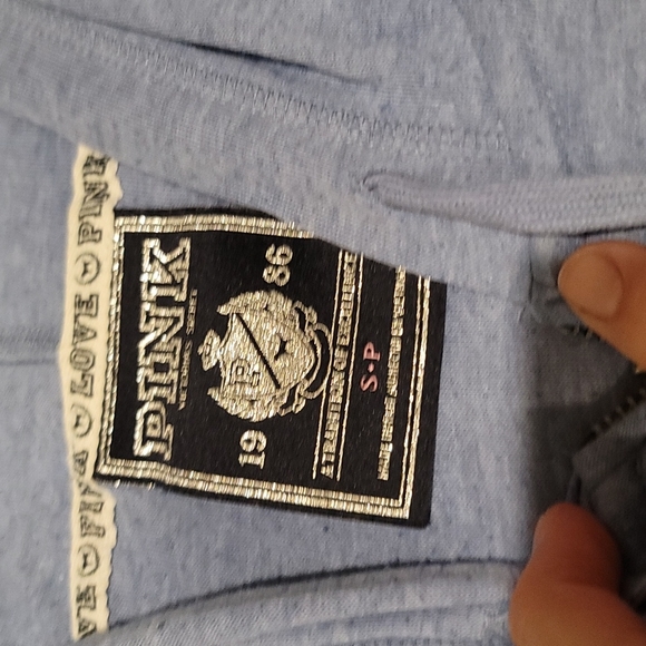 STUNNING VINTAGE VS PINK 'AMAZING' LIGHT BLUE HOODIE - Picture 5 of 14